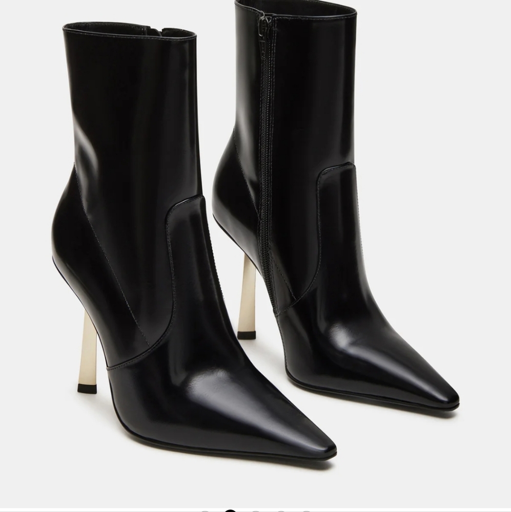Steve Madden Black Heeled Boots with Metallic Heel